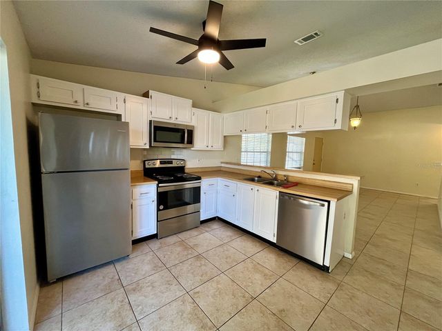 945 BURLWOOD STREET, Brandon, FL 33511