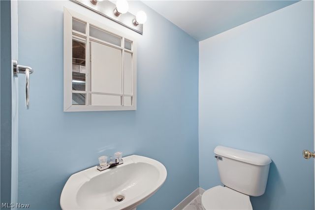 361 Hilltop Boulevard, Canfield, OH 44406