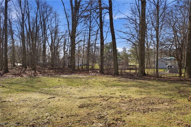 361 Hilltop Boulevard, Canfield, OH 44406