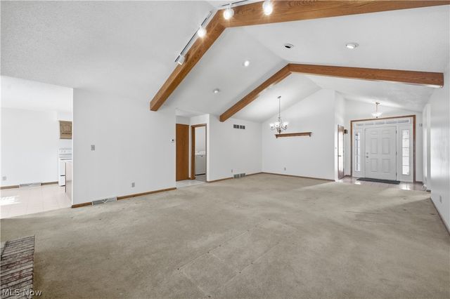 361 Hilltop Boulevard, Canfield, OH 44406