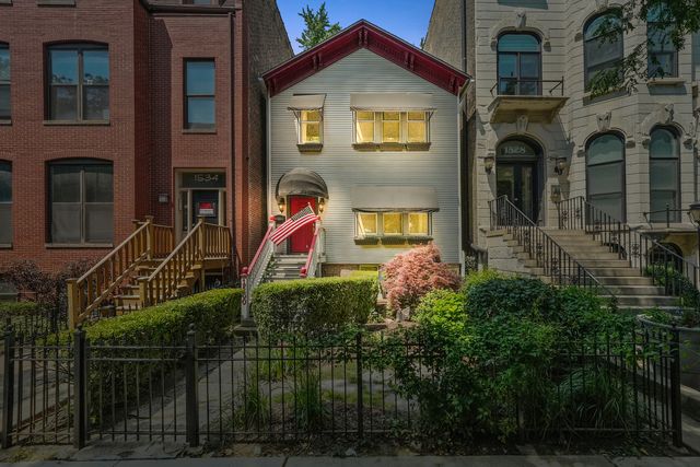 1530 W Monroe Street, Chicago, IL 60607