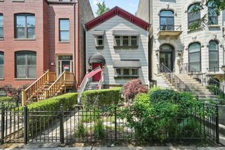 1530 W Monroe Street, Chicago, IL 60607