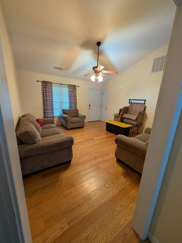 1126 Gearhart RD, Roanoke, VA 24014