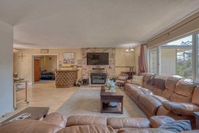 202 Carneros Avenue, Aromas, CA 95004