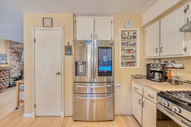 202 Carneros Avenue, Aromas, CA 95004