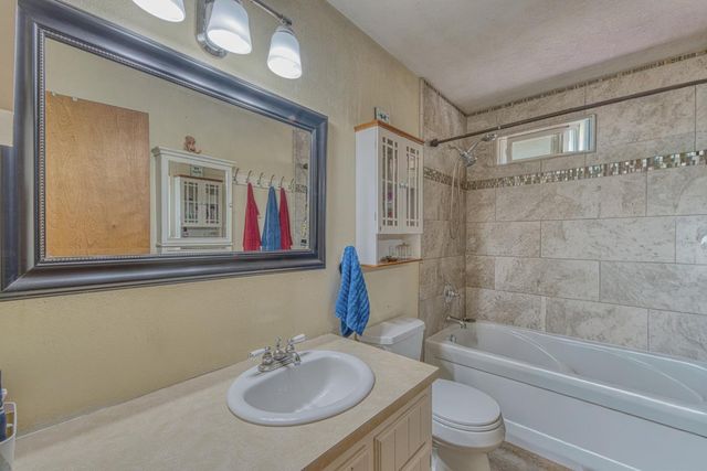 202 Carneros Avenue, Aromas, CA 95004
