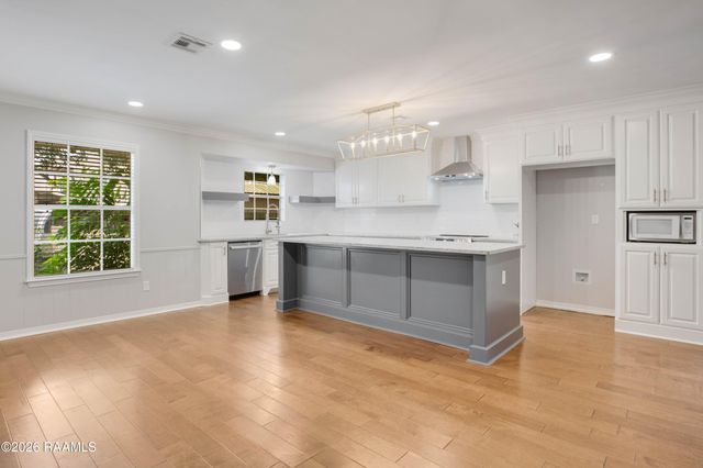 107 Paddington Drive, Lafayette, LA 70508