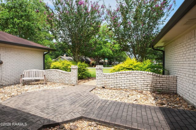 107 Paddington Drive, Lafayette, LA 70508
