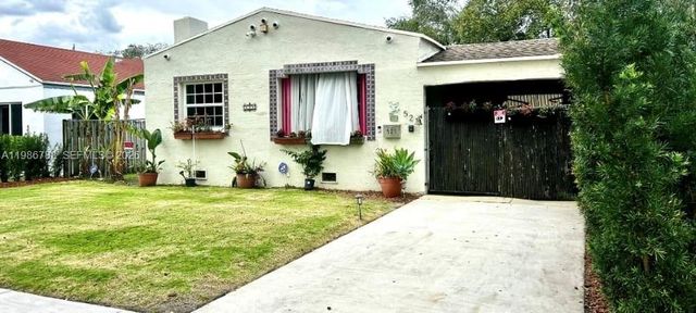 521 NW 48th St, Miami, FL 33127