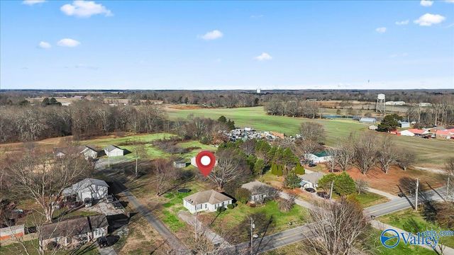 1498 Carter Grove Road, Hazel Green, AL 35750