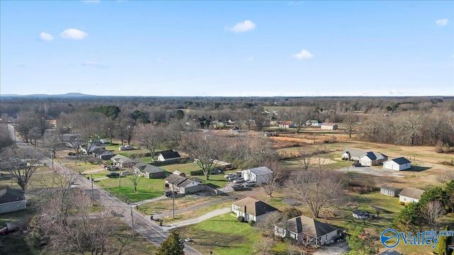 1498 Carter Grove Road, Hazel Green, AL 35750