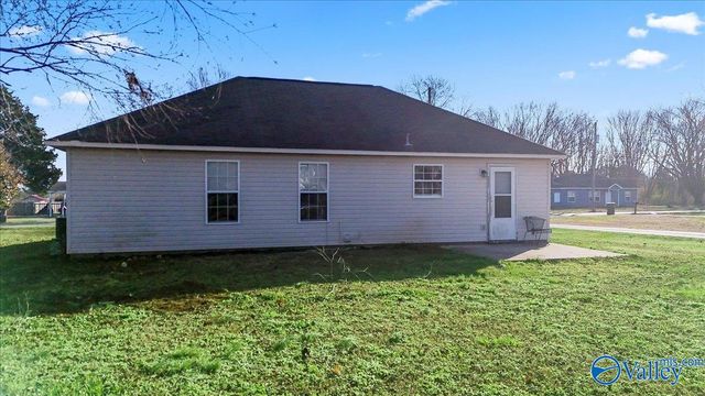 1498 Carter Grove Road, Hazel Green, AL 35750