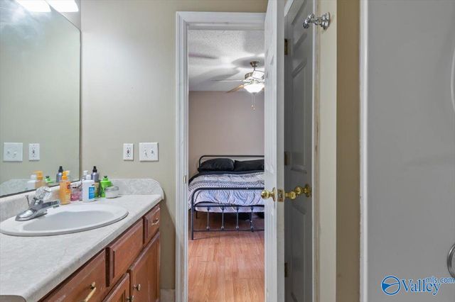 1498 Carter Grove Road, Hazel Green, AL 35750