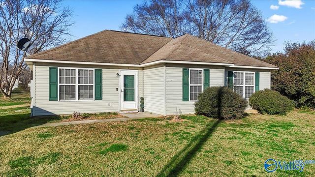 1498 Carter Grove Road, Hazel Green, AL 35750