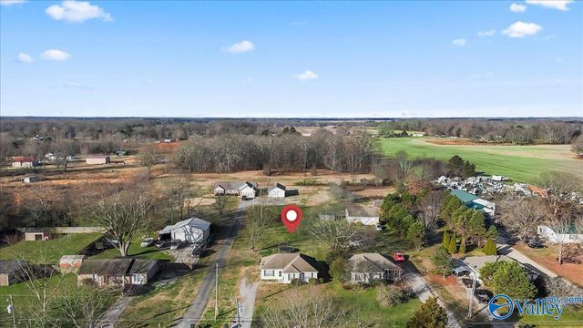 1498 Carter Grove Road, Hazel Green, AL 35750