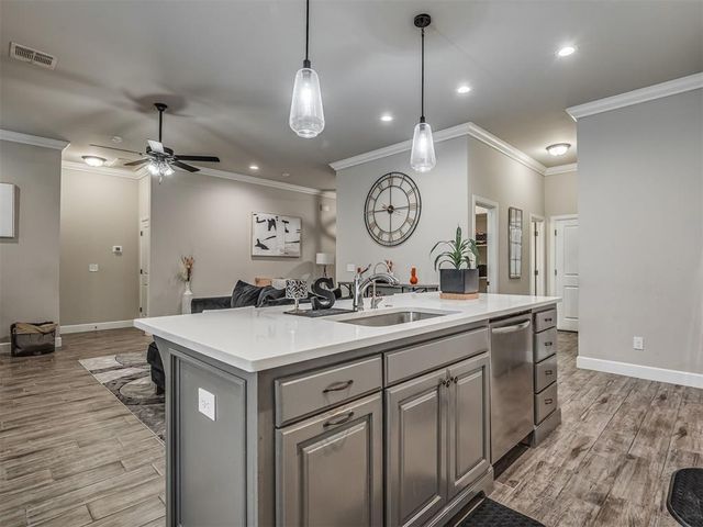 10925 SW 20th Street, Yukon, OK 73099