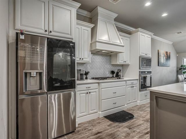 10925 SW 20th Street, Yukon, OK 73099