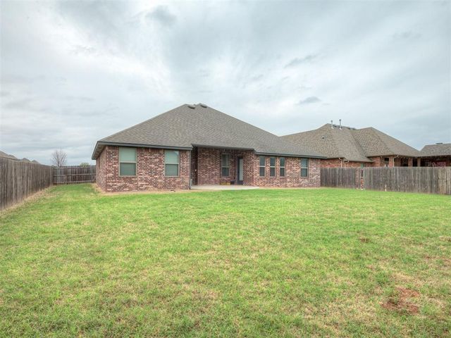 10925 SW 20th Street, Yukon, OK 73099