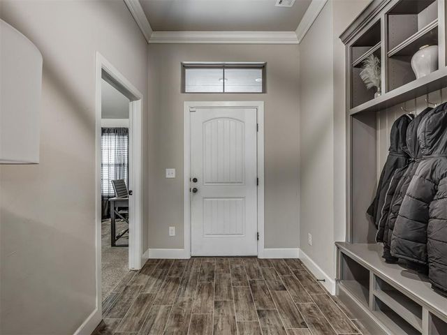 10925 SW 20th Street, Yukon, OK 73099