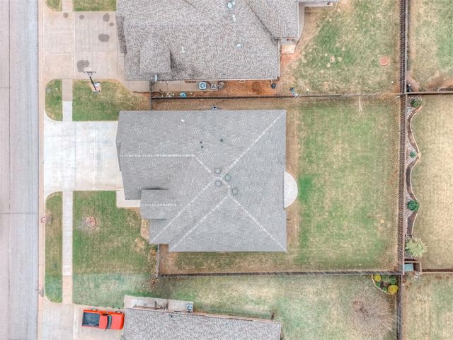 10925 SW 20th Street, Yukon, OK 73099