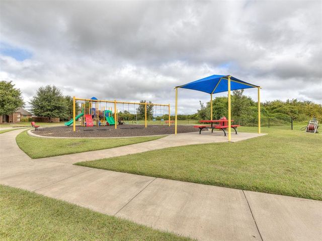 10925 SW 20th Street, Yukon, OK 73099