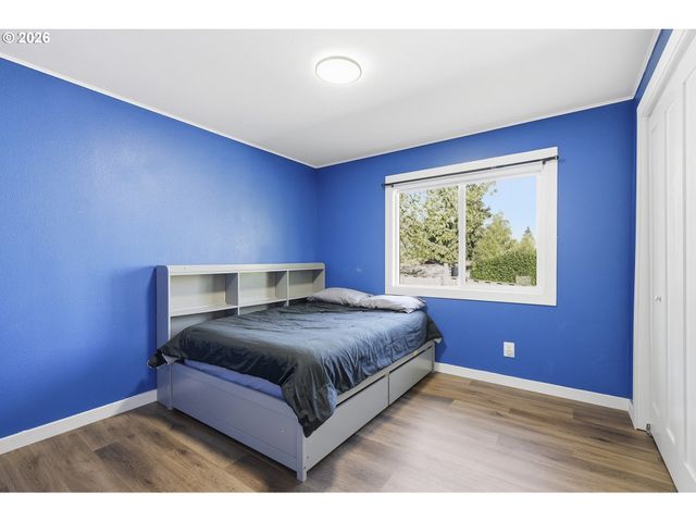 131 CHERRY Ave, Oregon City, OR 97045