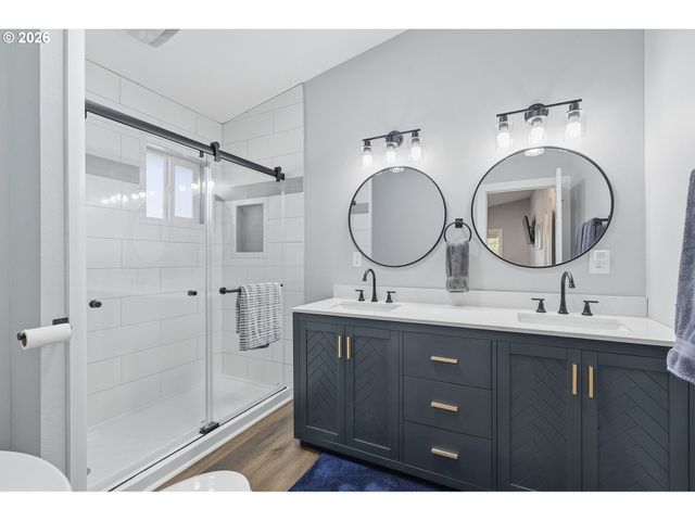 131 CHERRY Ave, Oregon City, OR 97045