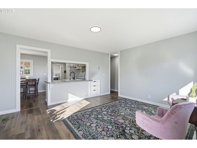 131 CHERRY Ave, Oregon City, OR 97045