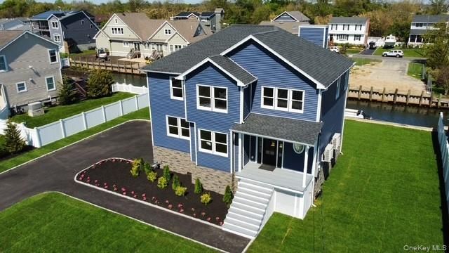 851 W Bay Drive, West Islip, NY 11795