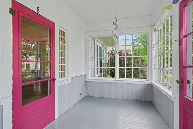 8 Tremont St, Maynard, MA 01754