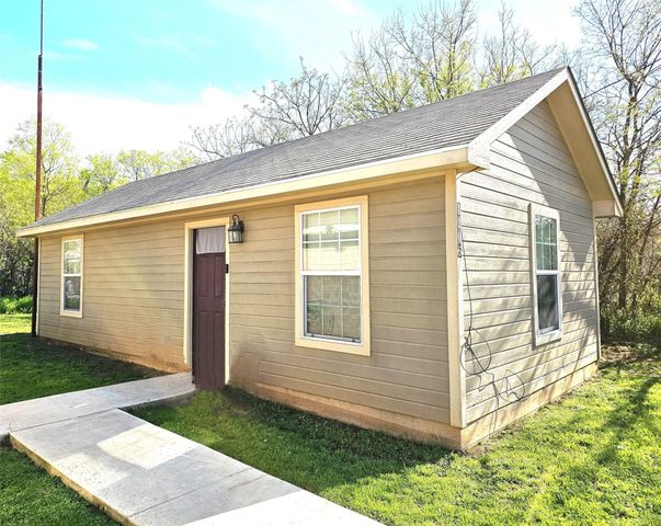 1200 Ave A, Brownwood, TX 76801