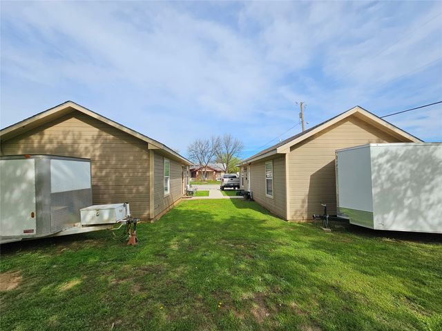 1200 Ave A, Brownwood, TX 76801
