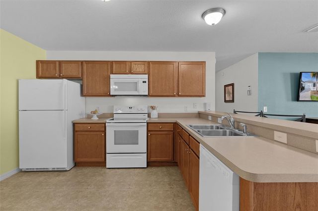 3734 VISCAYA COURT, The Villages, FL 32163