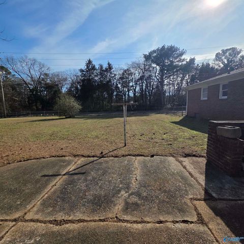 4200 NW Keith Street, Huntsville, AL 35810