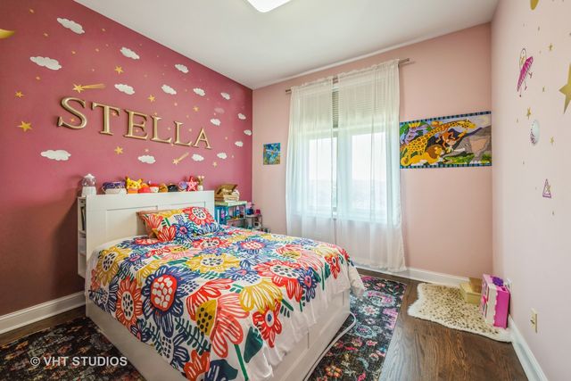 8747 W Bryn Mawr Avenue 704, Chicago, IL 60631