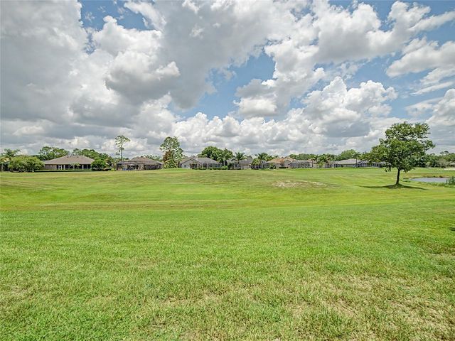 34907 DOUBLE EAGLE COURT, Zephyrhills, FL 33541