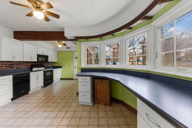 603 Huntley Terrace, Crete, IL 60417