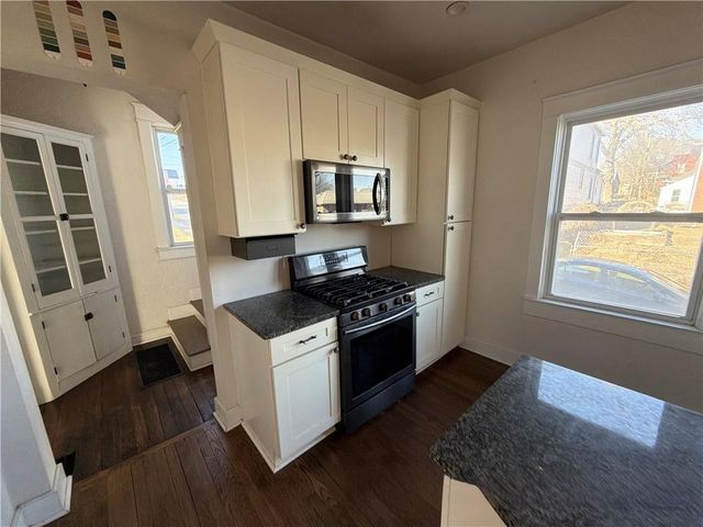 500 Brooklyn Avenue, Kansas City, MO 64124