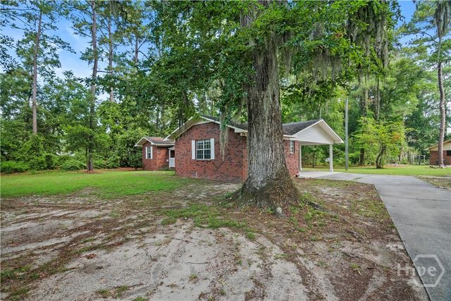 85 Waters Avenue, Allenhurst, GA 31301