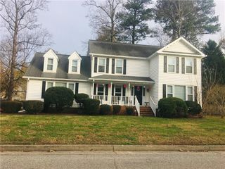 1317 Fairway DR, Chesapeake, VA 23320
