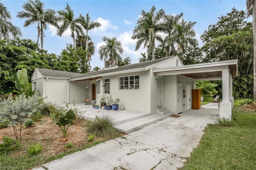 1429 Sandra DR, FORT MYERS, FL 33901 — photo 3