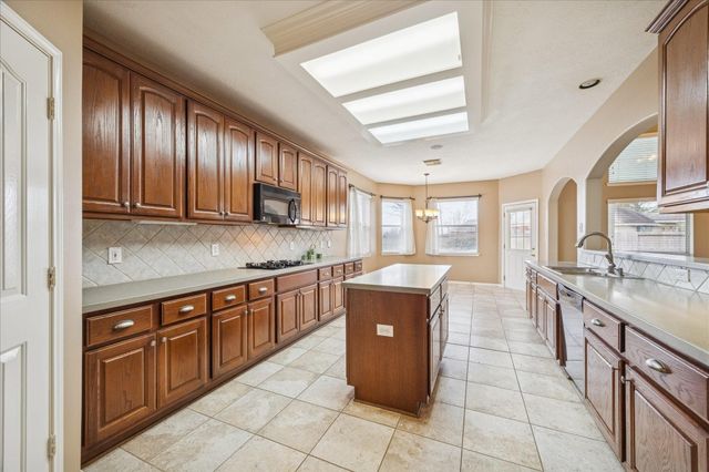 3230 Amerson Drive, Pearland, TX 77584