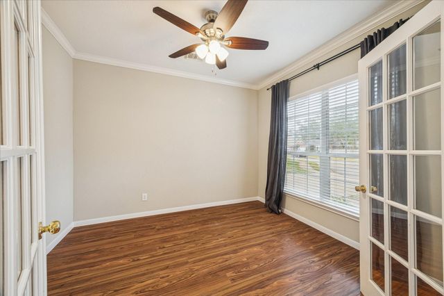 3230 Amerson Drive, Pearland, TX 77584