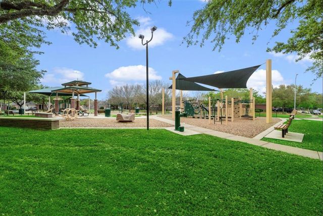 4903 Lake Catherine Court, Richmond, TX 77407