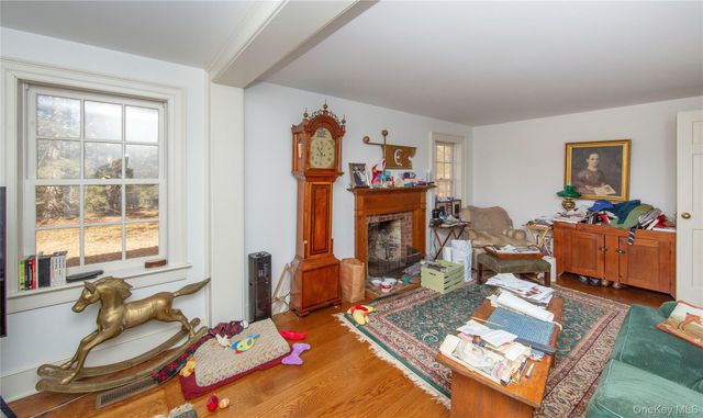 64 S Quaker Hill Road, Pawling, NY 12564