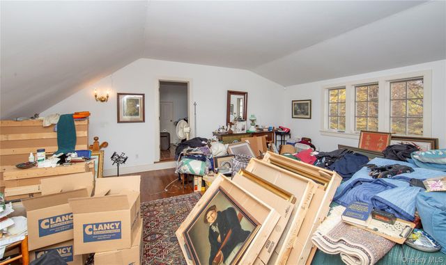 64 S Quaker Hill Road, Pawling, NY 12564