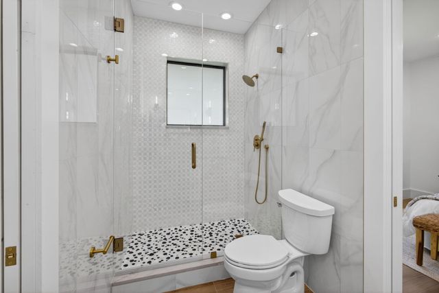 2725 Seneca Circle, West Palm Beach, FL 33409