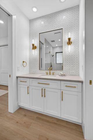 2725 Seneca Circle, West Palm Beach, FL 33409