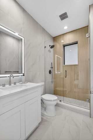 2725 Seneca Circle, West Palm Beach, FL 33409