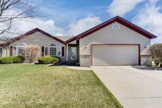 1407 Windham Hill Road 1407, Bloomington, IL 61704